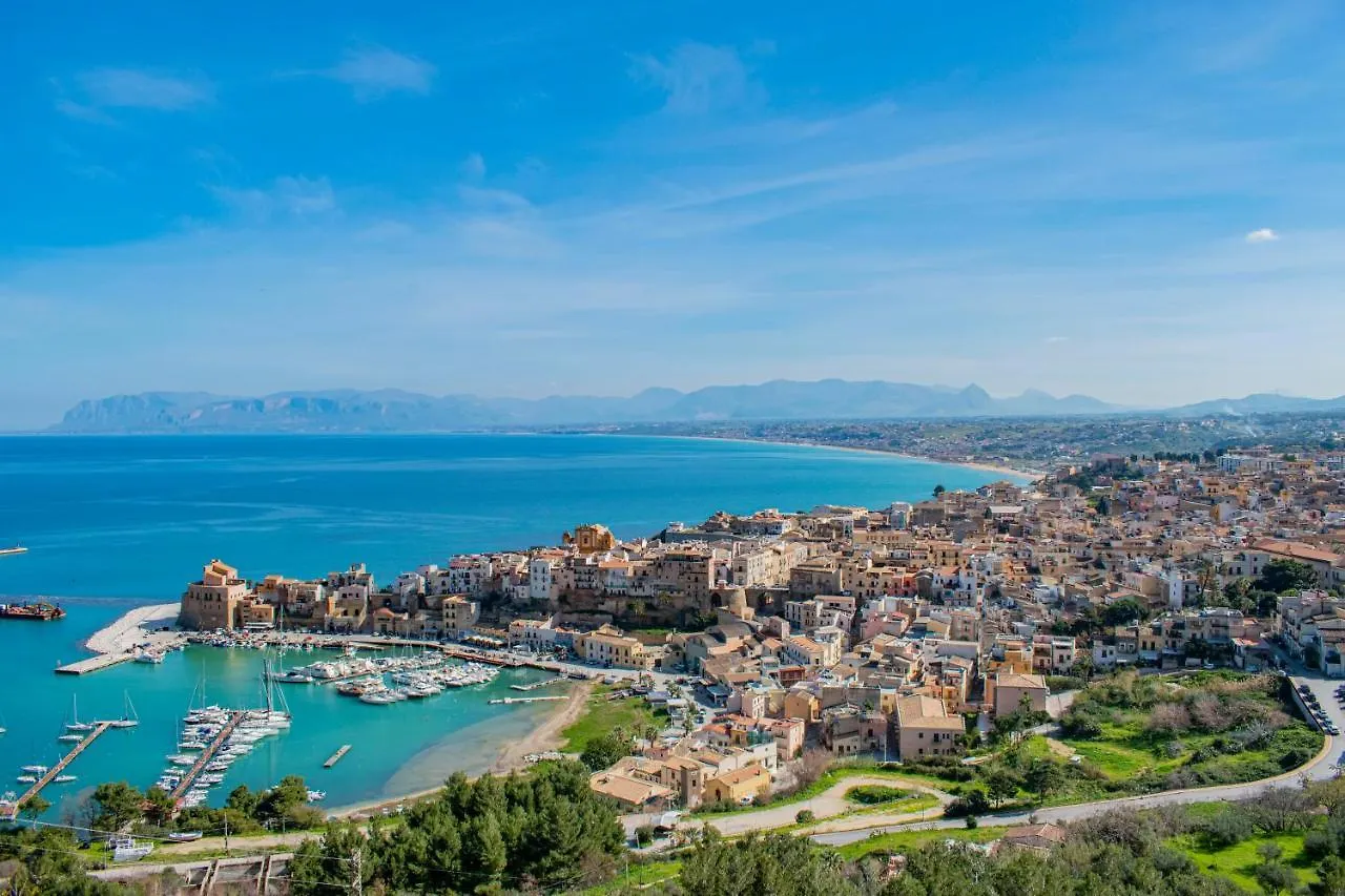Borgo Aranci - Appartamento In Villa Orchidea - 12A Castellammare del Golfo
