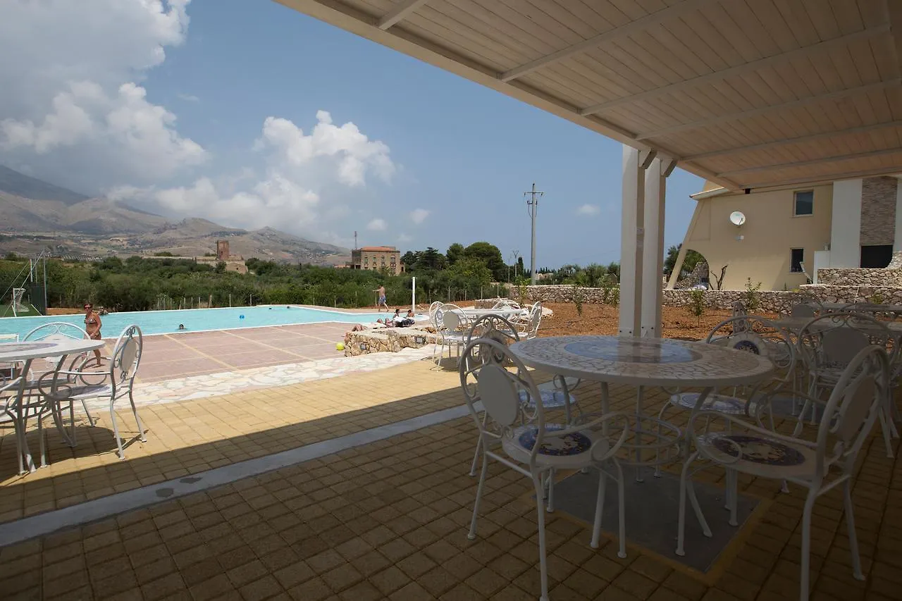 Apartment Borgo Aranci - Appartamento In Villa Orchidea - 12A Castellammare del Golfo